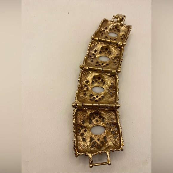 Vintage Filigree Brass Bracelet. Rhinestone Faux pearl wide high end 6”in - Picture 7 of 13